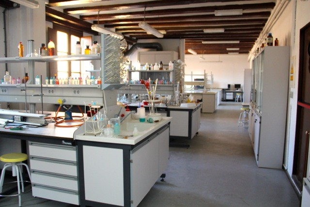 Laboratorio de Ciencias Químicas